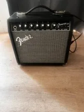 Fender Champion 20 Guitar Amplifier image 3